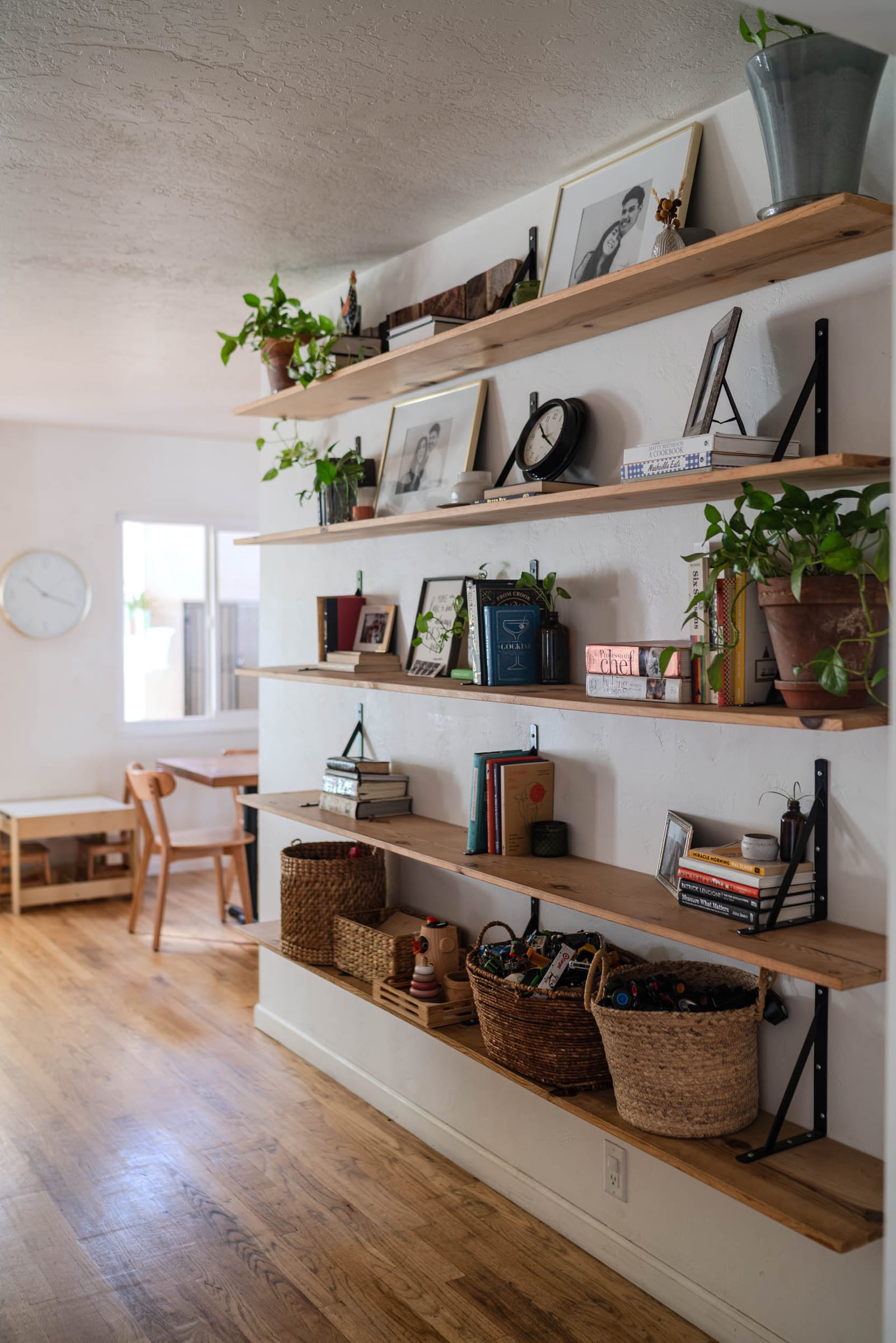 Lorem ipsum dolor sit amet, consectetur adipiscing elit, sed do eiusmod tempor incididunt ut labore et dolore magna aliqua. Ut enim ad minim veniam, quis nostrud exercitation ullamco laboris nisi ut aliquip ex ea commodo consequat. Duis aute irure dolor in reprehenderit in voluptate velit esse cillum dolore eu fugiat nulla pariatur. Excepteur sint occaecat cupidatat non proident, sunt in culpa qui officia deserunt mollit anim id est laborum.